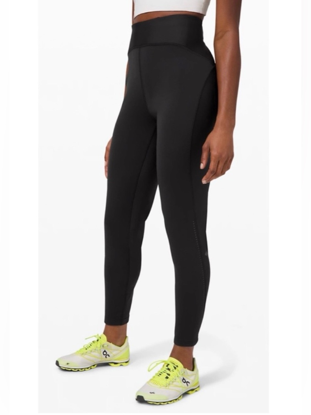 Lululemon Chase the Chill Super High-Rise
Pant 28" Black Size 4